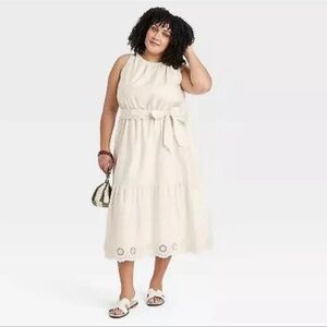 NWT Ava & Viv Women's Midi Embroidered Dress‎ In Ivory Size 2X